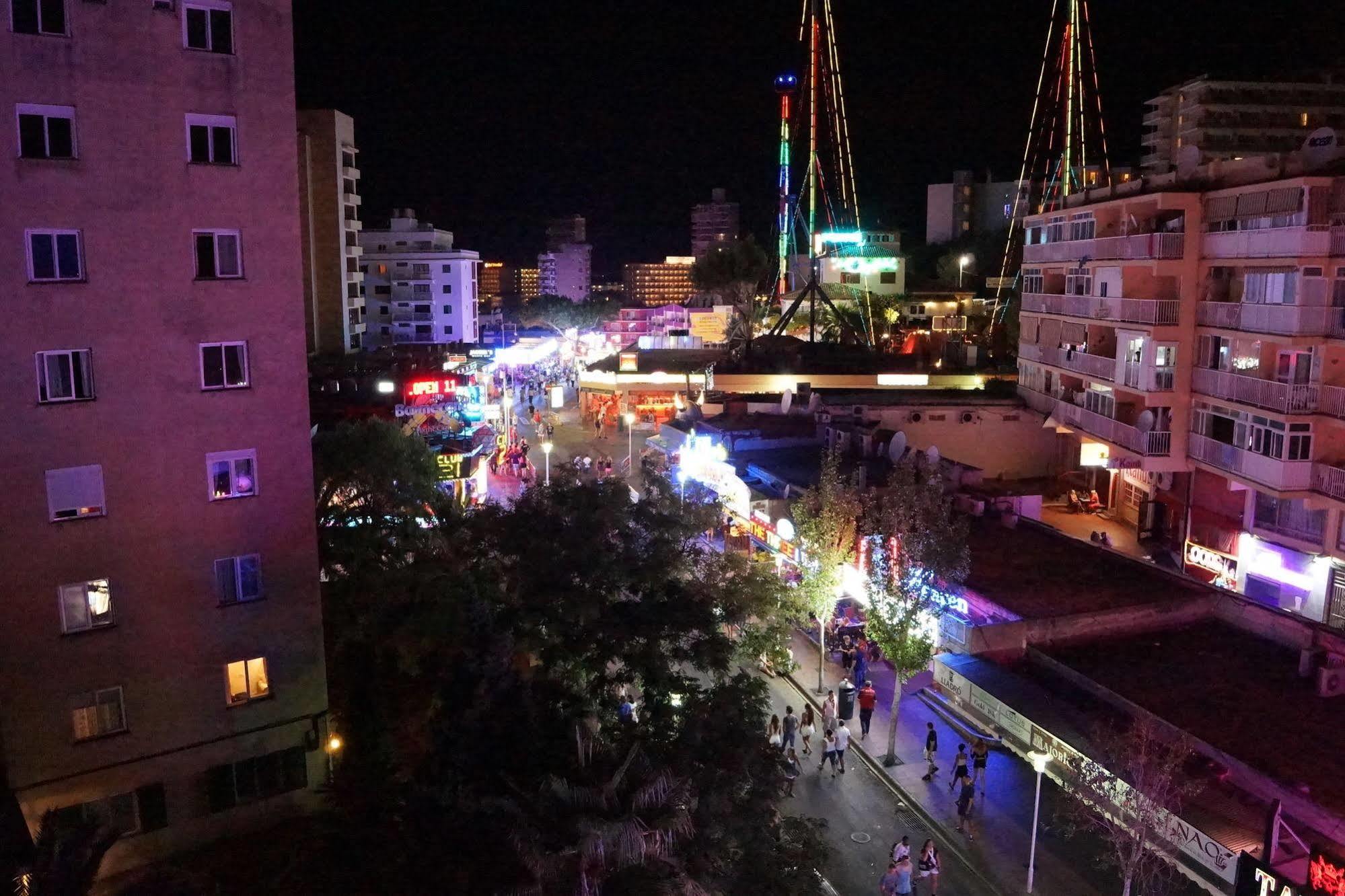 Nightlife Apartments Magaluf  Esterno foto